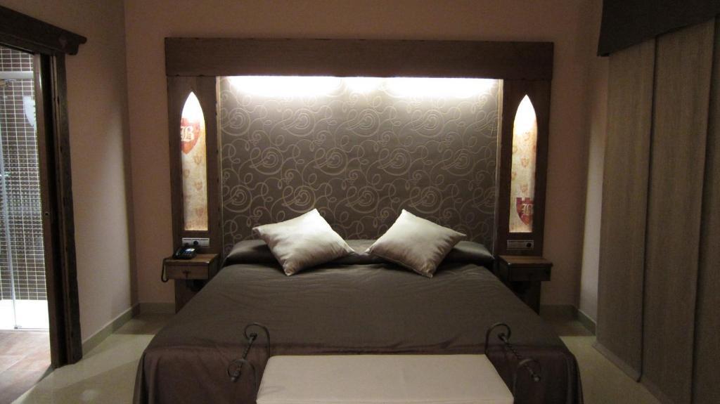 Hotel La Brasa Vélez de Benaudalla Habitación foto