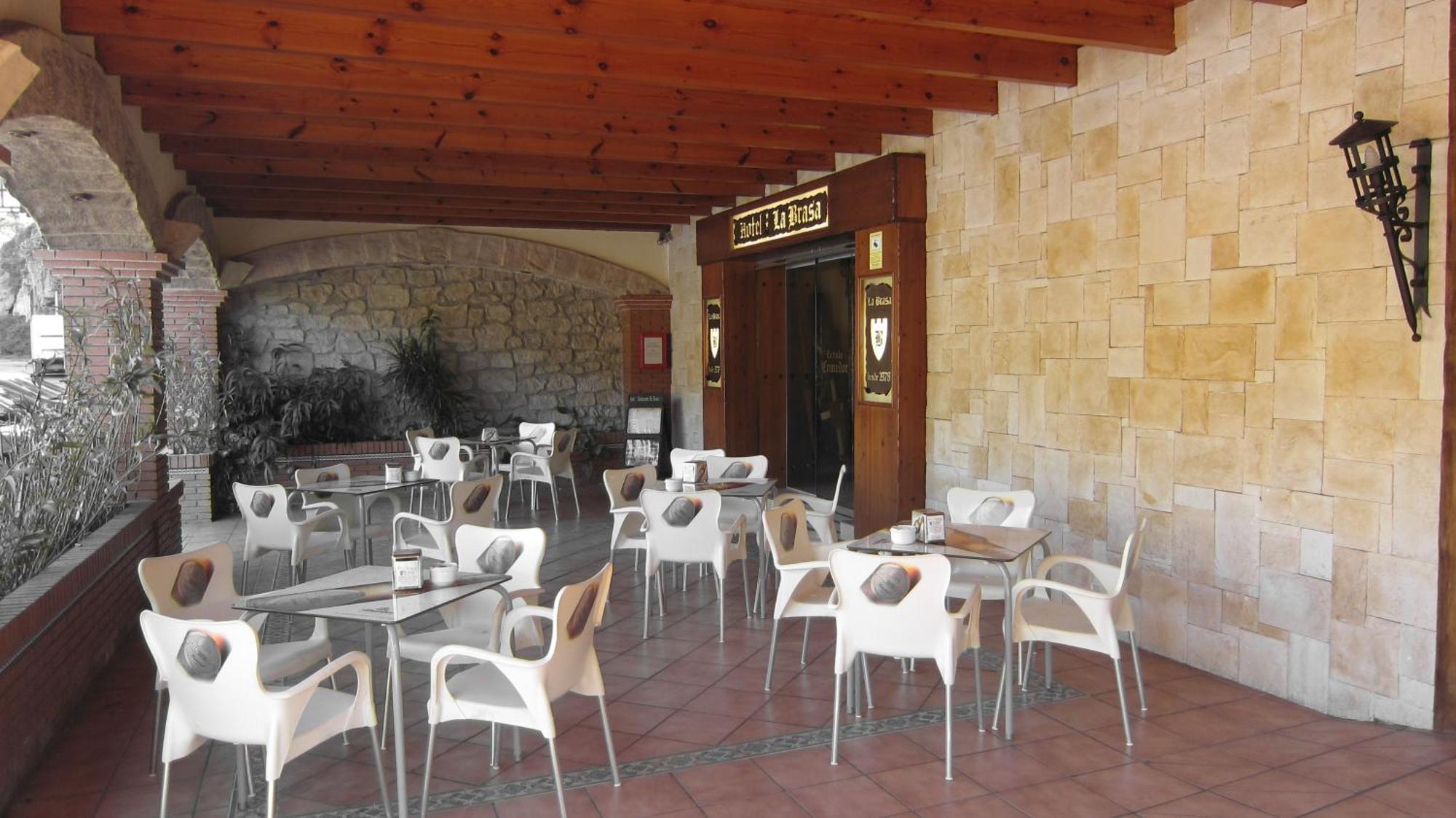 Hotel La Brasa Vélez de Benaudalla Exterior foto